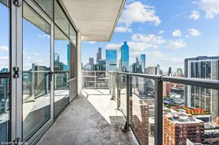 [Address not provided], Chicago, IL 60654 - Photo 14