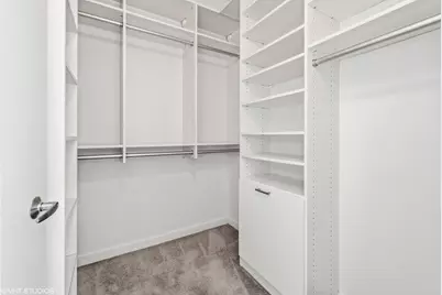 [Address not provided], Chicago, IL 60654 - Photo 10