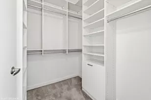 [Address not provided], Chicago, IL 60654 - Photo 10