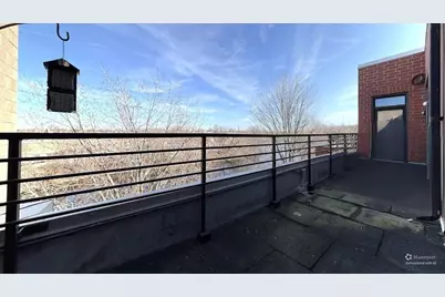 2917 N Claremont Avenue, Chicago, IL 60618 - Photo 26