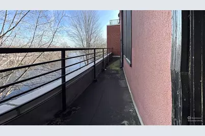 2917 N Claremont Avenue, Chicago, IL 60618 - Photo 14