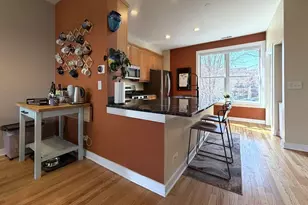 2917 N Claremont Ave, Chicago, IL 60618 - Photo 8