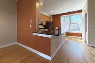 2917 N Claremont Ave, Chicago, IL 60618 - Photo 8