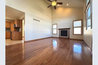 366 Centerpoint Drive S, Bourbonnais, IL 60914 - Photo 4