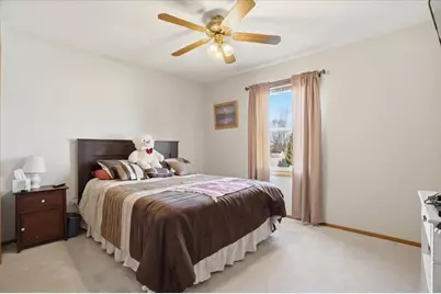 38546 N Pine Avenue, Beach Park, IL 60099 - Photo 10