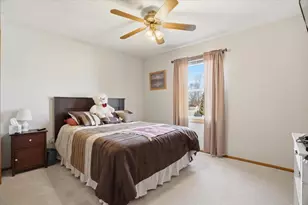 38546 N Pne Ave, Beach Park, IL 60099 - Photo 10