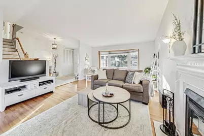 651 N Williams Drive, Palatine, IL 60074 - Photo 8