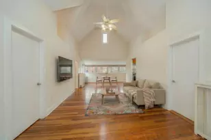 537 N Euclid Ave, Oak Park, IL 60302 - Photo 32