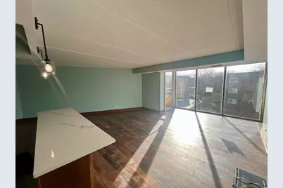 1301 N Western Avenue #326, Lake Forest, IL 60045 - Photo 2