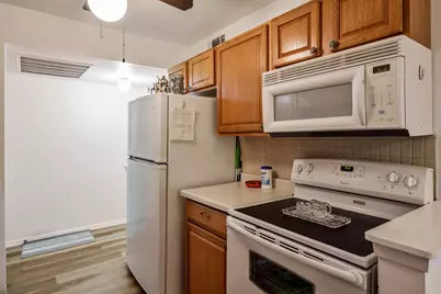 2929 Sunnyside Drive #268, Rockford, IL 61114 - Photo 6