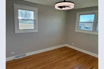 4444 Lisa Lane, Oak Forest, IL 60452 - Photo 8