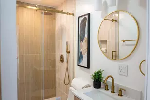 5205 N Osceola Ave, Chicago, IL 60656 - Photo 14