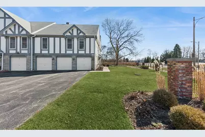 120 W Golf Road #A, Libertyville, IL 60048 - Photo 1