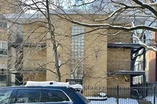 4610 N Dover St, Chicago, IL 60640 - Photo 2