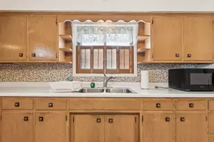 2956 Rhodes Ave, Melrose Park, IL 60164 - Photo 12