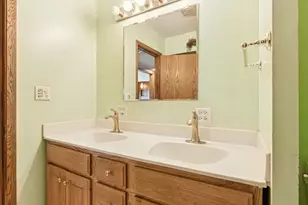 2956 Rhodes Ave, Melrose Park, IL 60164 - Photo 16