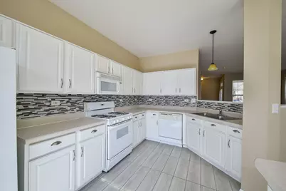 24029 Pear Tree Circle #24029, Plainfield, IL 60585 - Photo 6