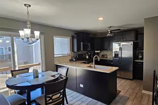 1125 Alta Vista Dr, Pingree Grove, IL 60140 - Photo 6