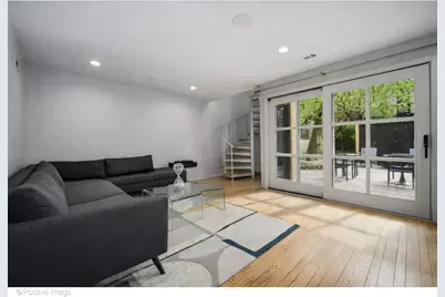 65 W Schiller Street, Chicago, IL 60610 - Photo 2