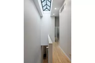 65 W Schiller St, Chicago, IL 60610 - Photo 24