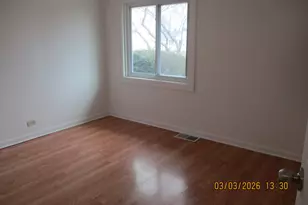 4128 W 90th St, Hometown, IL 60456 - Photo 8