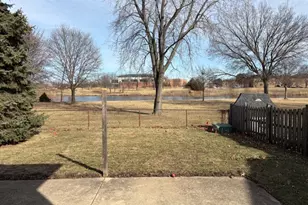 961 Dearborn Cir, Carol Stream, IL 60188 - Photo 16