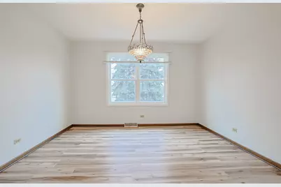 961 Dearborn Circle, Carol Stream, IL 60188 - Photo 6