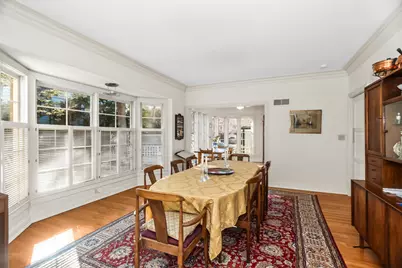 324 Davis Street, Evanston, IL 60201 - Photo 8