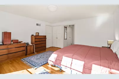 324 Davis Street, Evanston, IL 60201 - Photo 20