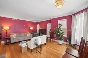 6926 S Paxton Ave, Chicago, IL 60649 - Photo 6