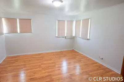 17405 Longfellow Avenue, Hazel Crest, IL 60429 - Photo 6