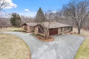 21805 W Hidden Vly Dr, Kildeer, IL 60047 - Photo 2