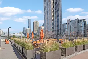 345 N La Salle Dr, Chicago, IL 60654 - Photo 14