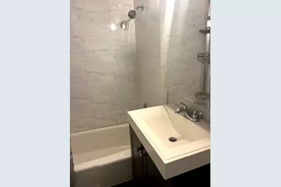 9240 Seymour Ave Road #2E, Schiller Park, IL 60176 - Photo 8