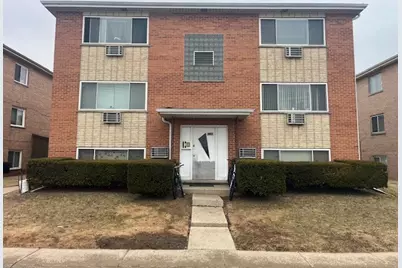 9240 Seymour Ave Road #2E, Schiller Park, IL 60176 - Photo 1