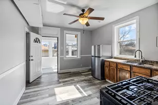 6633 S Campbell Ave, Chicago, IL 60629 - Photo 8