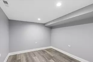 1509 W 72nd Pl, Chicago, IL 60636 - Photo 20