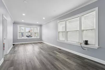 1509 W 72nd Place, Chicago, IL 60636 - Photo 4