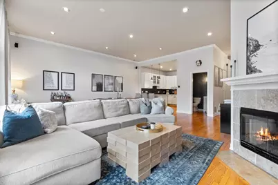 2733 N Lincoln Avenue #D, Chicago, IL 60614 - Photo 2