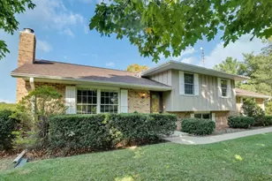 3303 Vermont Rd, Woodstock, IL 60098 - Photo 2