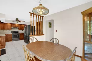 3303 Vermont Rd, Woodstock, IL 60098 - Photo 12