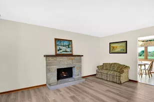 3303 Vermont Rd, Woodstock, IL 60098 - Photo 6