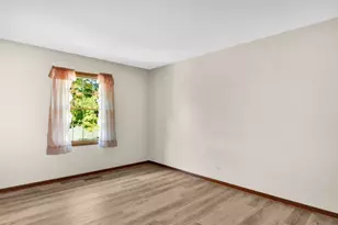 3303 Vermont Rd, Woodstock, IL 60098 - Photo 16