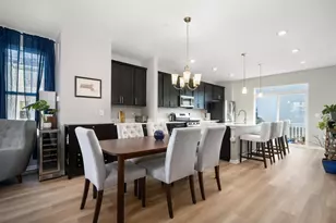 1080 Bogart St, Des Plaines, IL 60018 - Photo 8