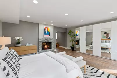 1527 W Pearson Street, Chicago, IL 60642 - Photo 28