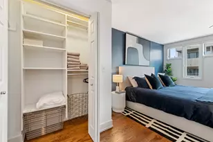 1527 W Pearson St, Chicago, IL 60642 - Photo 18