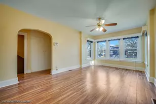 9323 S Rhodes Ave, Chicago, IL 60619 - Photo 4