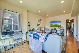 9323 S Rhodes Ave, Chicago, IL 60619 - Photo 18