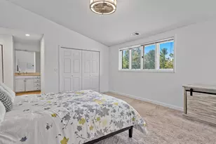 1039 Deerfield Pl, Highland Park, IL 60035 - Photo 20