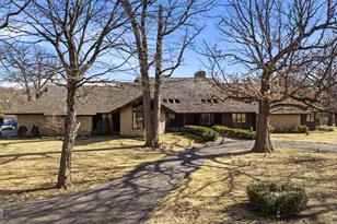 44W019 Main Street Rd, Elburn, IL 60119 - Photo 2